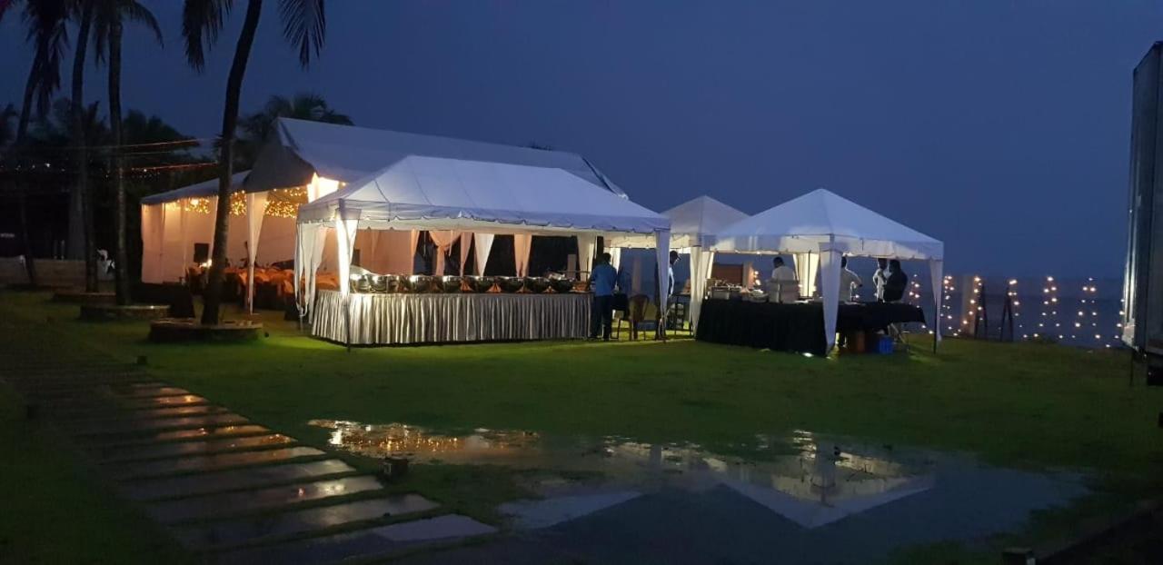 Hotel The Lighthouse Negombo Exterior foto