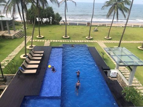 Hotel The Lighthouse Negombo Exterior foto